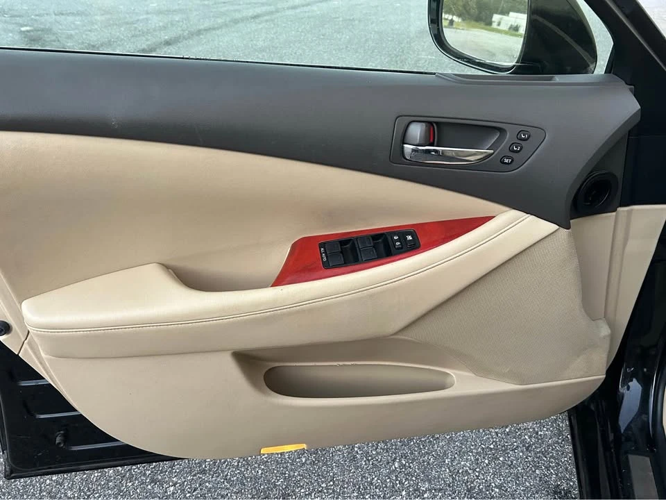 2007 Lexus ES 5th Gen - Image 8 of 20