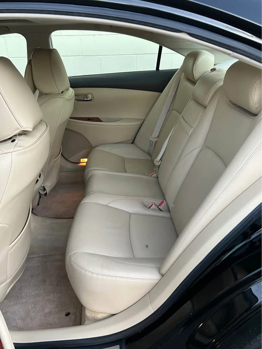 2007 Lexus ES 5th Gen - Image 10 of 20