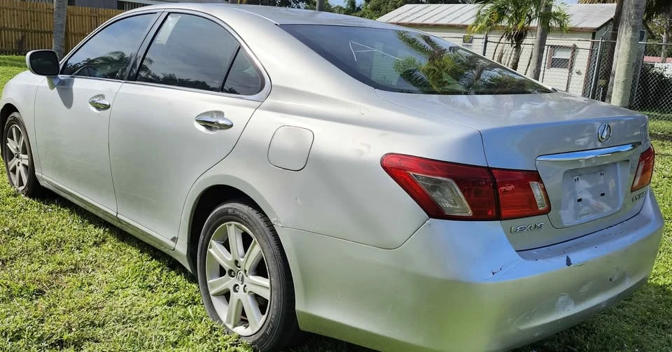 2007 Lexus ES 5th Gen - Image 4 of 7