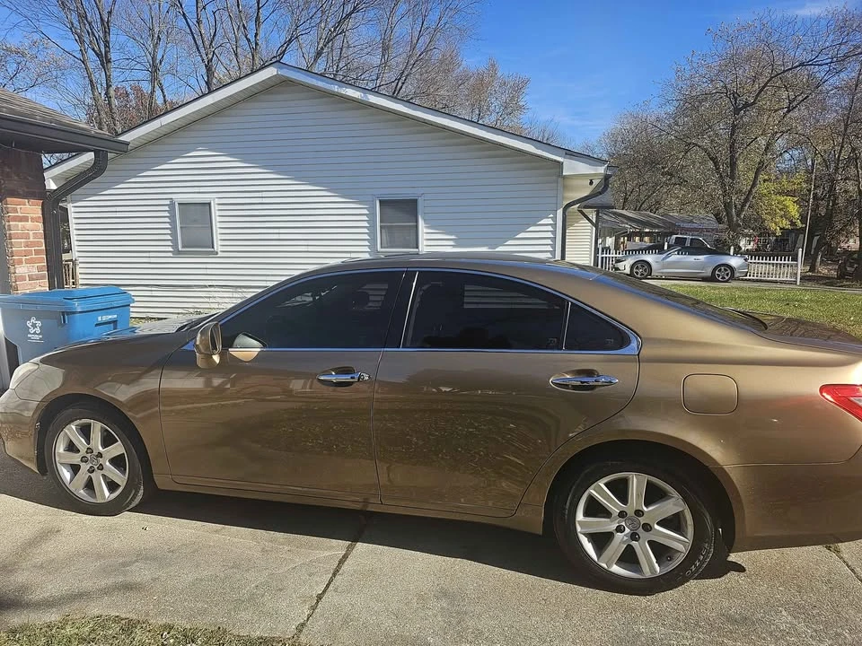 2007 Lexus ES 5th Gen - Image 11 of 13