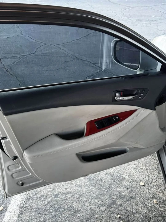 2007 Lexus ES 4th Gen - Image 5 of 8
