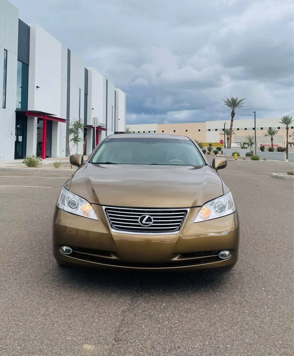 2007 Lexus ES 5th Gen - Image 3 of 11