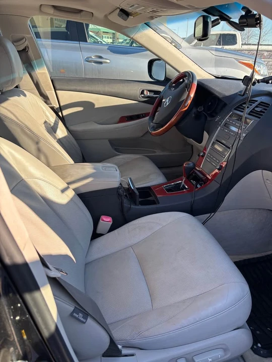 2007 Lexus ES 5th Gen - Image 8 of 13