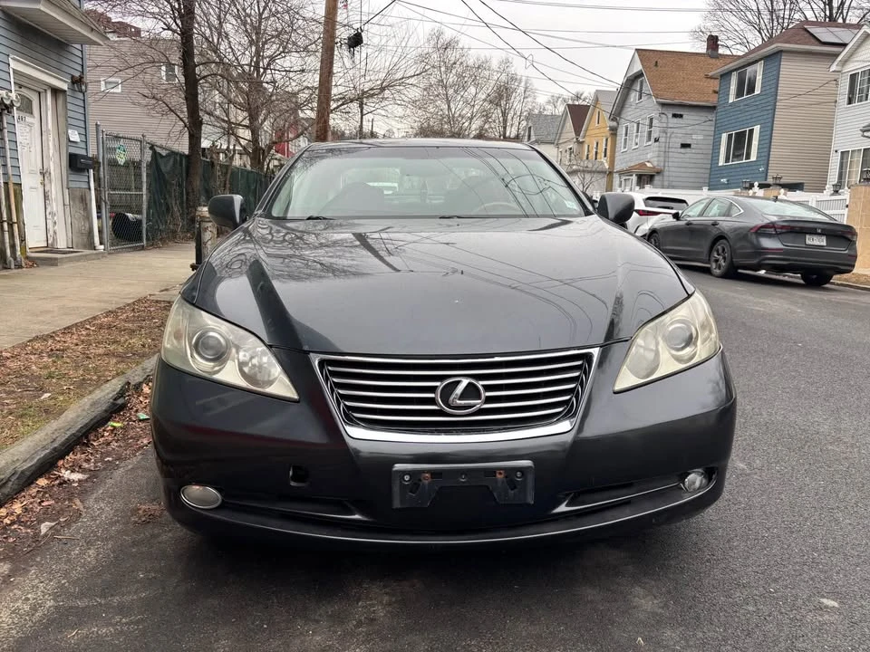 2007 Lexus ES 5th Gen - Image 2 of 6