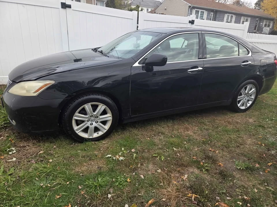 2007 Lexus ES 4th Gen - Image 2 of 7