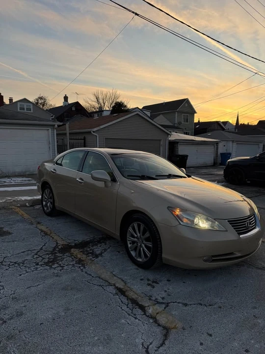 2007 Lexus ES 5th Gen - Image 4 of 9