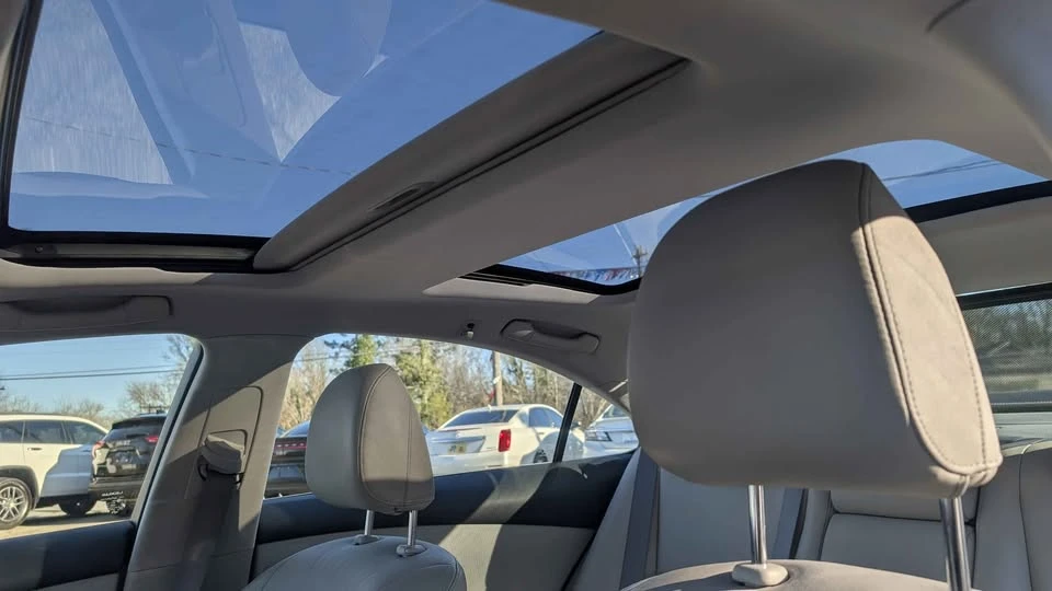 2007 Lexus ES 5th Gen - Image 8 of 13