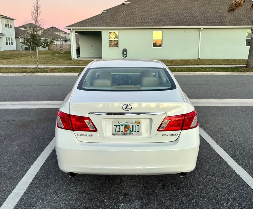 2007 Lexus ES 5th Gen - Image 5 of 13