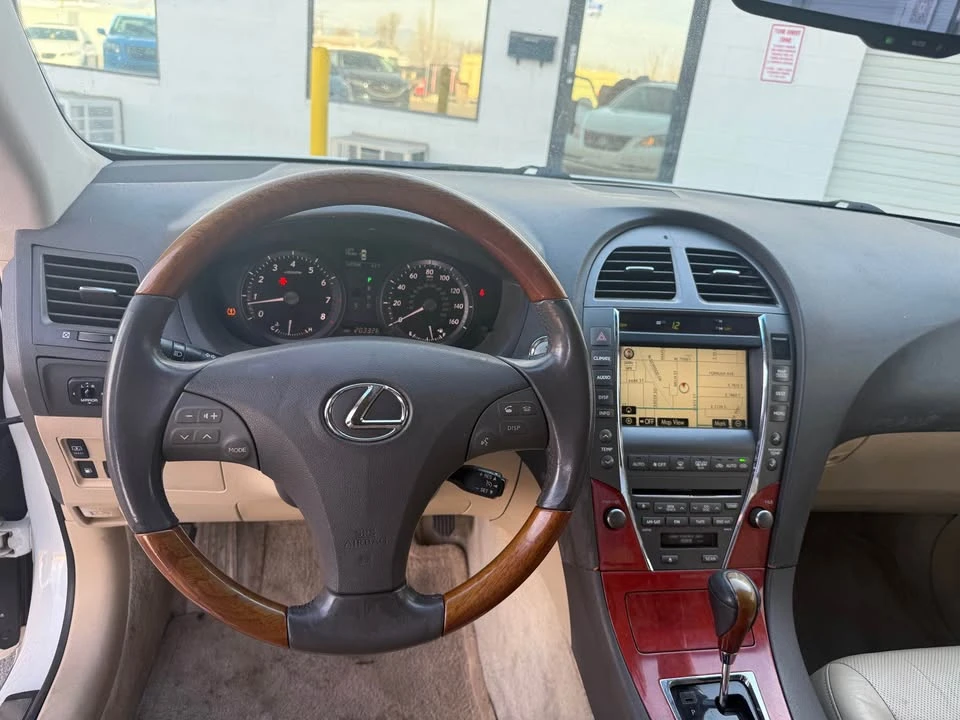 2007 Lexus ES 5th Gen - Image 11 of 13
