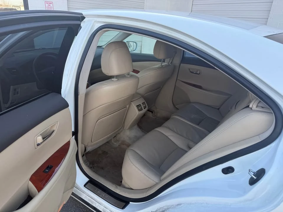 2007 Lexus ES 5th Gen - Image 9 of 13