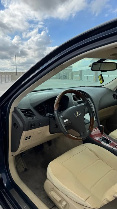 2007 Lexus ES 5th Gen - Image 7 of 9