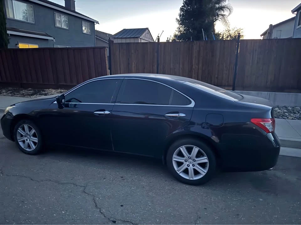 2007 Lexus ES 5th Gen - Image 2 of 8