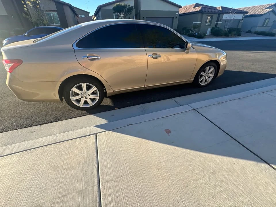 2007 Lexus ES 5th Gen - Image 4 of 11