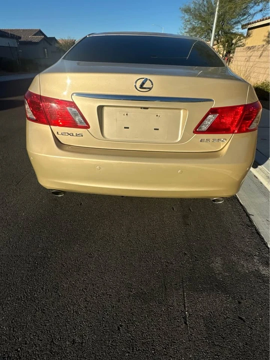 2007 Lexus ES 5th Gen - Image 3 of 11