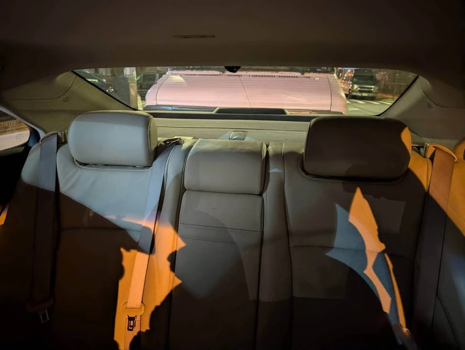 2007 Lexus ES 5th Gen - Image 6 of 8