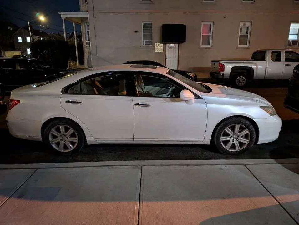 2007 Lexus ES 5th Gen - Image 3 of 8