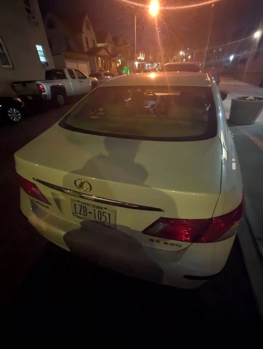 2007 Lexus ES 5th Gen - Image 2 of 8