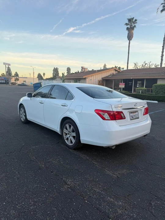 2007 Lexus ES 4th Gen - Image 3 of 8