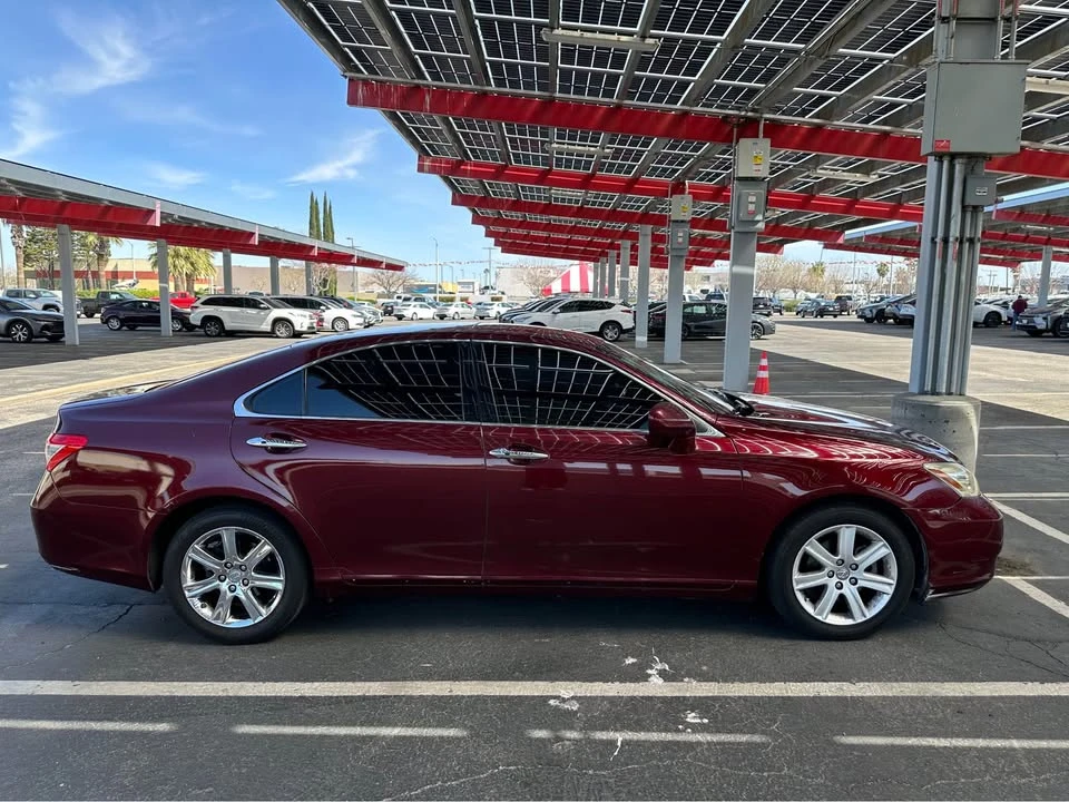 2007 Lexus ES 5th Gen - Image 2 of 13