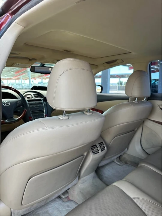 2007 Lexus ES 5th Gen - Image 11 of 13