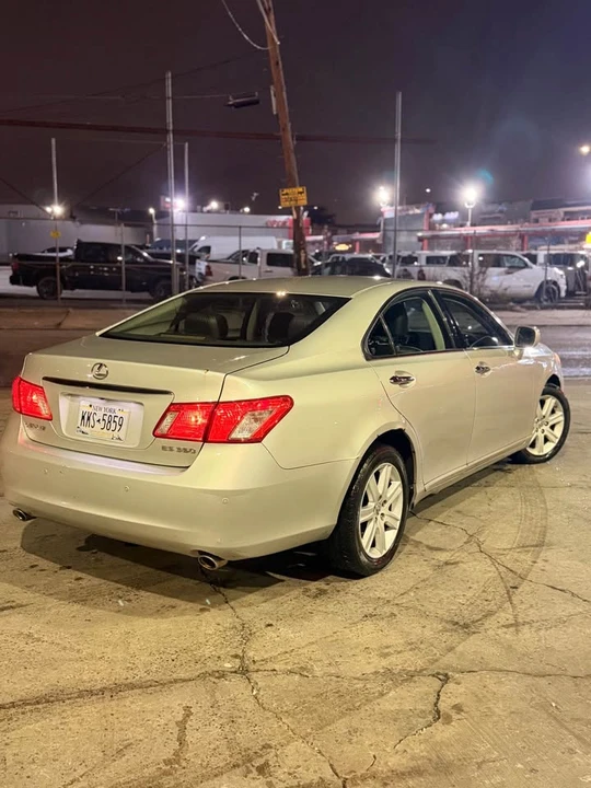 2007 Lexus ES 5th Gen - Image 4 of 7