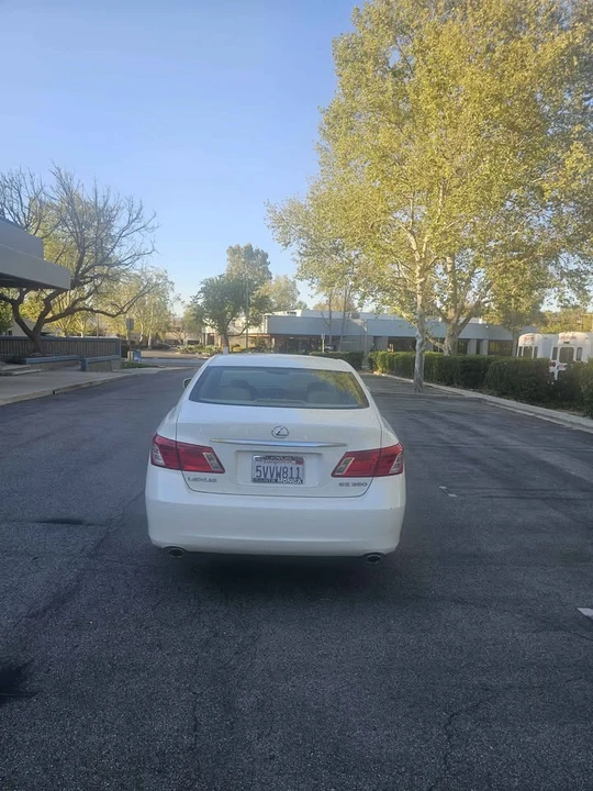 2007 Lexus ES 5th Gen - Image 7 of 20