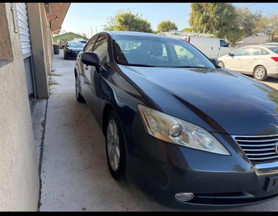 2007 Lexus ES 5th Gen - Image 15 of 16