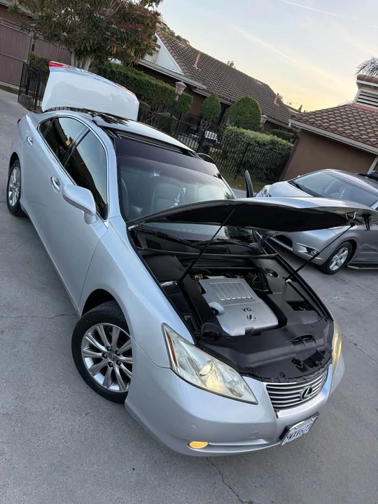 2007 Lexus ES 5th Gen - Image 15 of 18