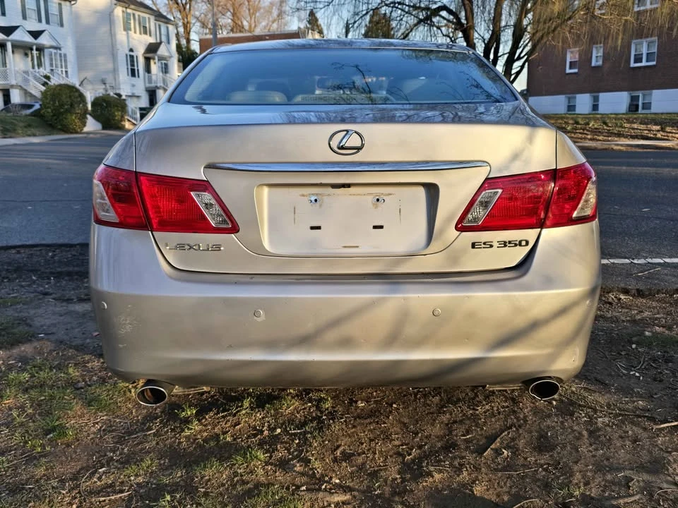 2007 Lexus ES 5th Gen - Image 12 of 20