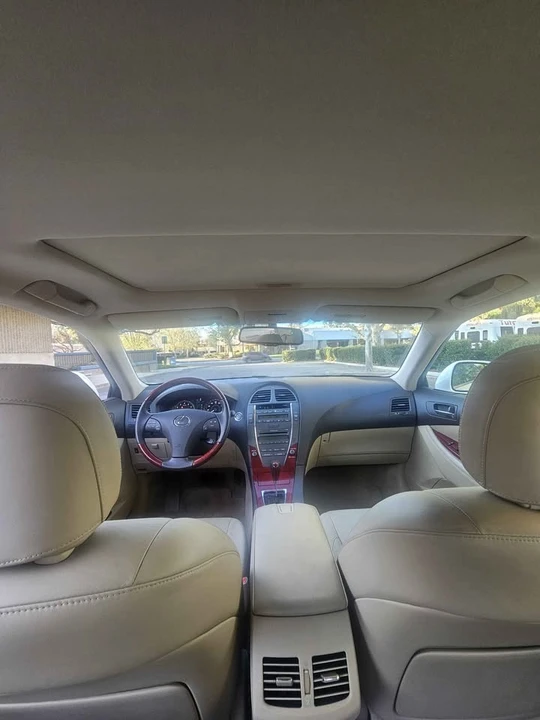 2007 Lexus ES 5th Gen - Image 16 of 20
