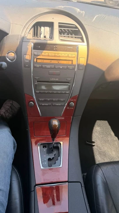 2007 Lexus ES 5th Gen - Image 12 of 20
