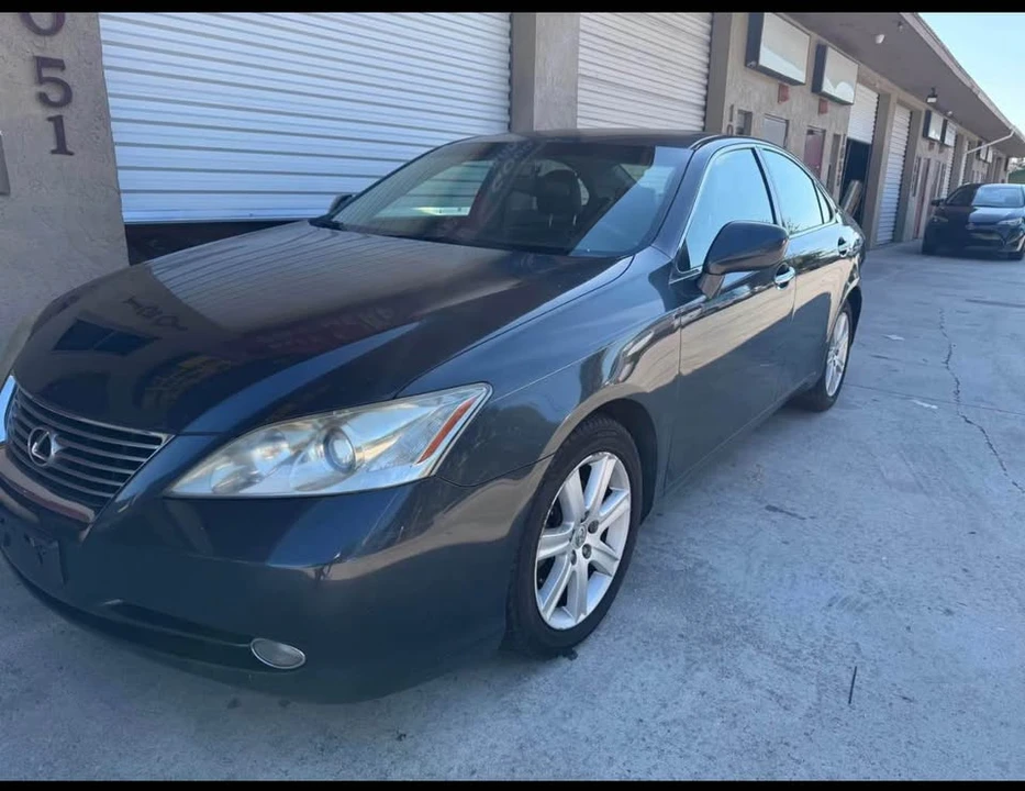 2007 Lexus ES 5th Gen - Image 14 of 16