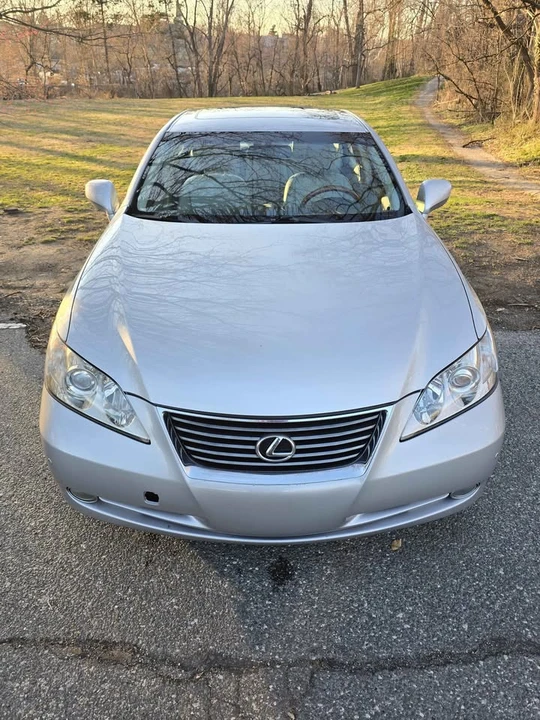 2007 Lexus ES 5th Gen - Image 2 of 20