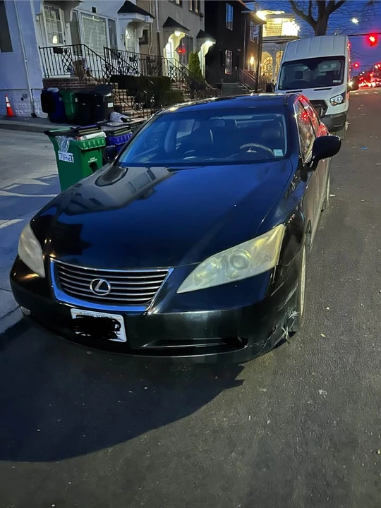 2007 Lexus ES 5th Gen - Image 2 of 3