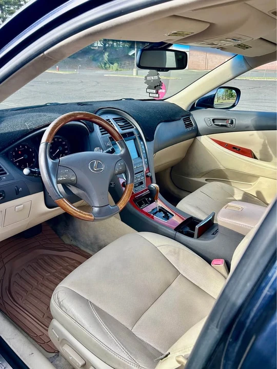 2007 Lexus ES 5th Gen - Image 5 of 6