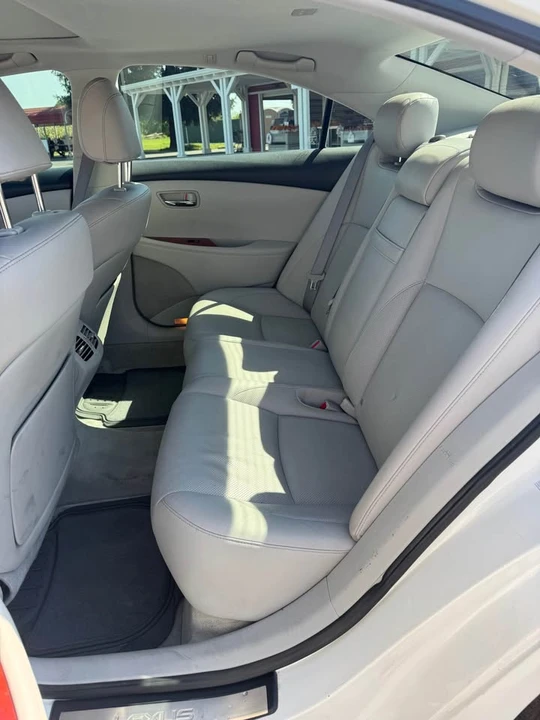 2007 Lexus ES 5th Gen - Image 9 of 9