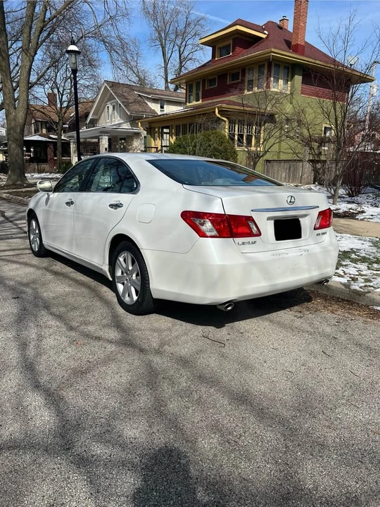 2007 Lexus ES 5th Gen - Image 3 of 15