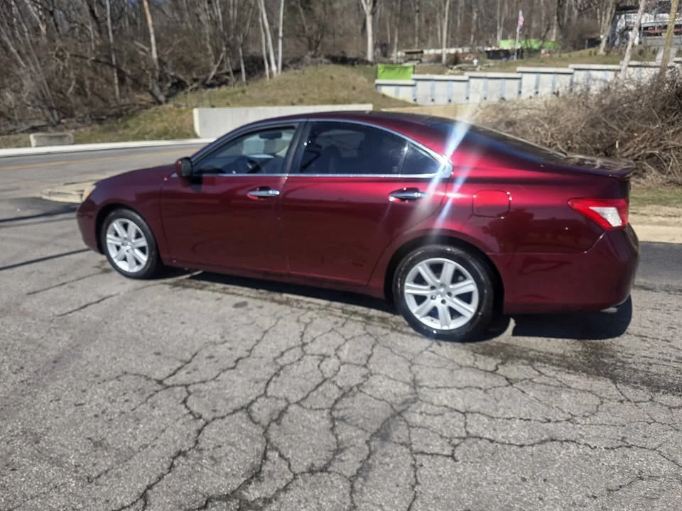 2007 Lexus ES 5th Gen - Image 3 of 15