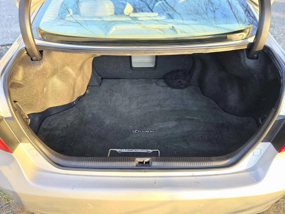 2007 Lexus ES 5th Gen - Image 13 of 20
