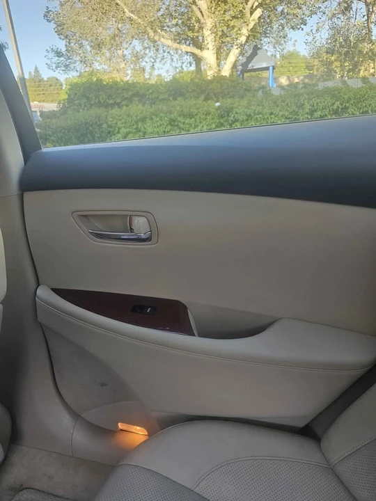 2007 Lexus ES 5th Gen - Image 17 of 20