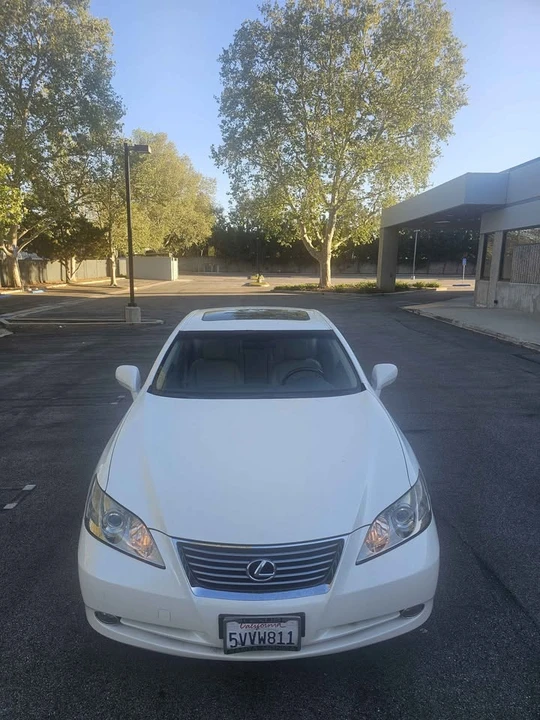 2007 Lexus ES 5th Gen - Image 11 of 20