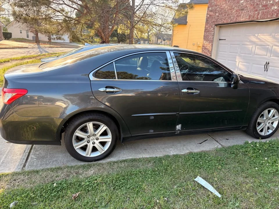 2007 Lexus ES 5th Gen - Image 3 of 8