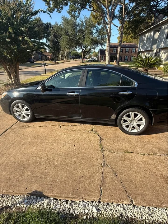 2007 Lexus ES 5th Gen - Image 5 of 11