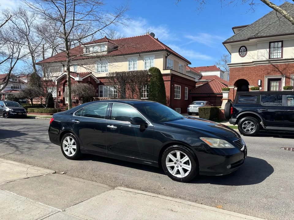 2007 Lexus ES 5th Gen - Image 2 of 6