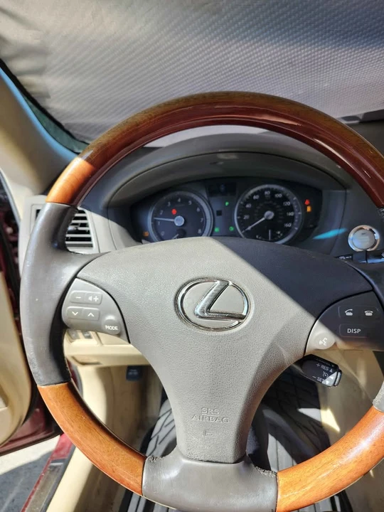 2007 Lexus ES 5th Gen - Image 9 of 20