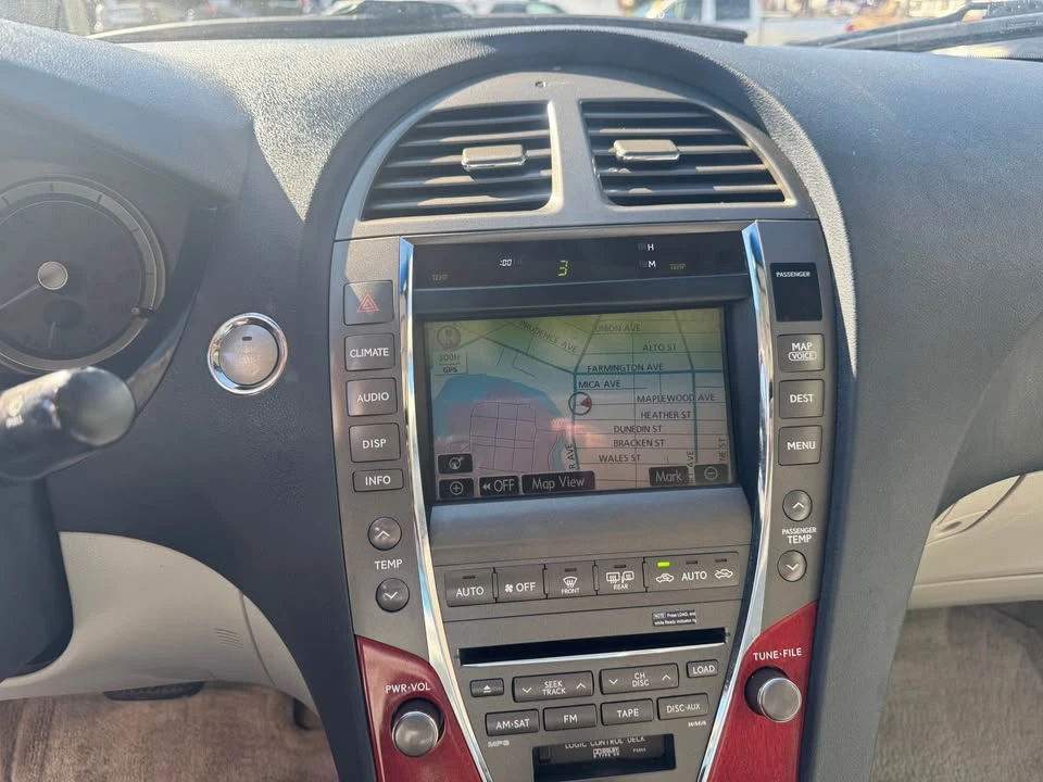 2007 Lexus ES 5th Gen - Image 13 of 14