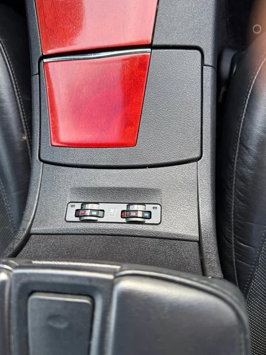 2007 Lexus ES 5th Gen - Image 9 of 19