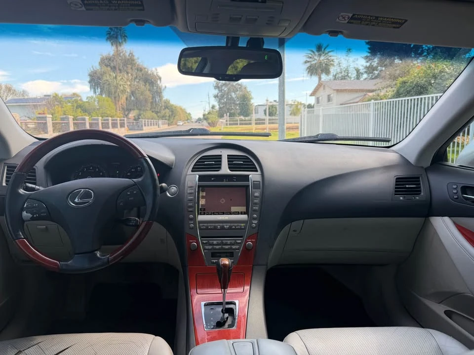 2007 Lexus ES 5th Gen - Image 6 of 10