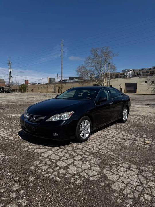 2007 Lexus ES 5th Gen - Image 3 of 11