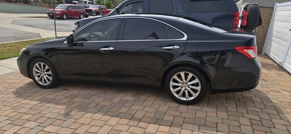 2007 Lexus ES 5th Gen - Image 12 of 12